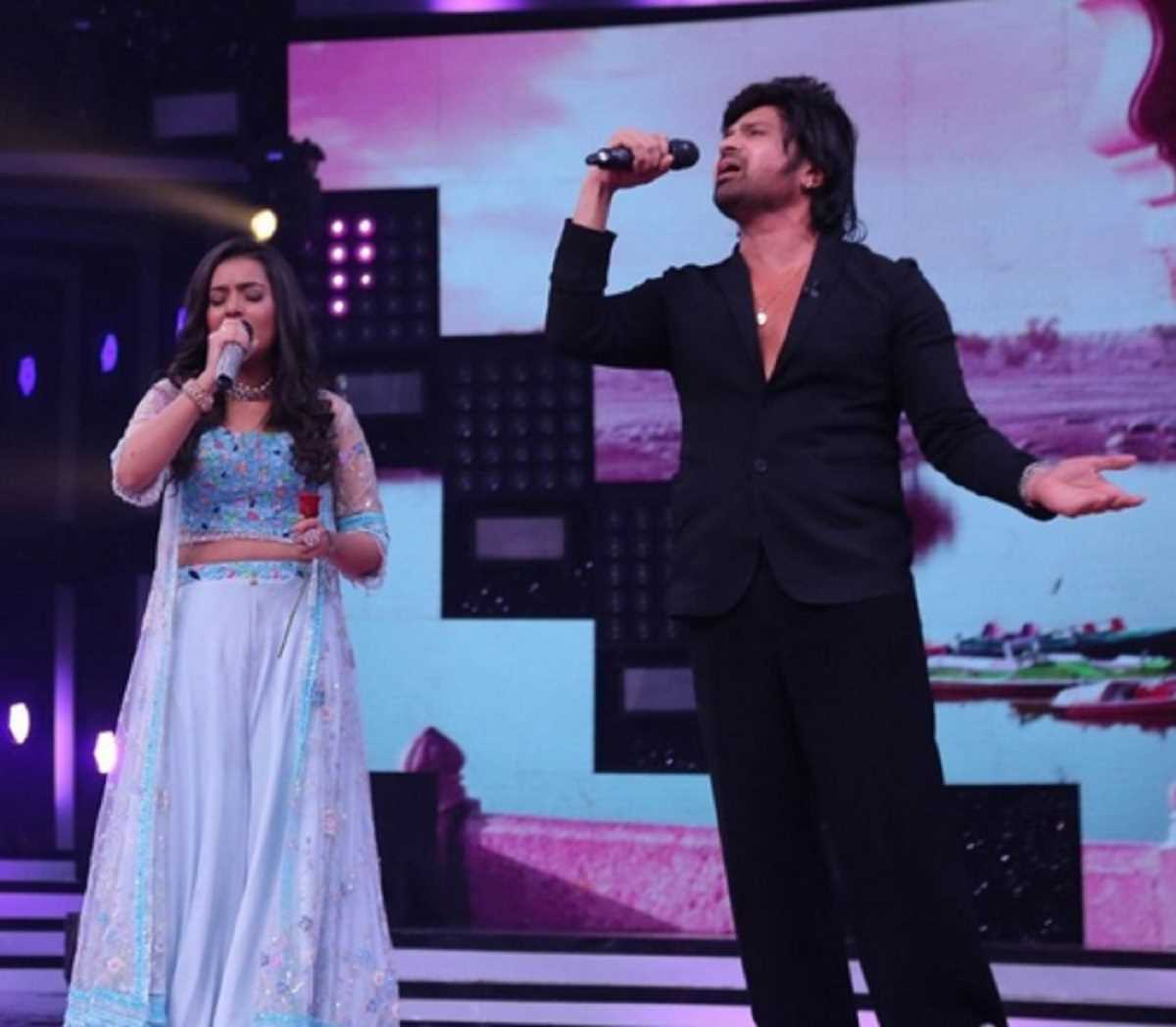 हिमेश रेशमिया ने सा रे गा मा पा के कंटेस्टेंट्स को अपकमिंग फिल्म में गाने का दिया ऑफर